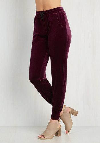 Leggsington Velvet Vivacity Pants In Burgundy