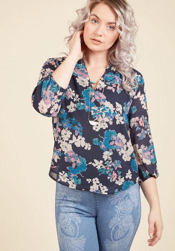  Chillin' And Frillin' Floral Top In Xs