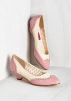 Baitfootwearnineeightnine Sweet Spectator Heel In Petal