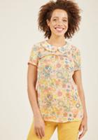 Modcloth Short-sleeved Peter Pan Collar Top In Buttercup In 1x