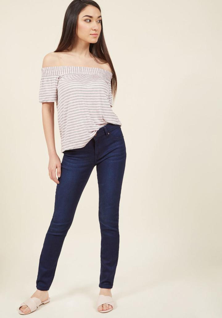 Modcloth In Casual Company Knit Top In Carnation In 4x