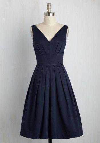  Culminate In Charm Midi Dress In Navy In S