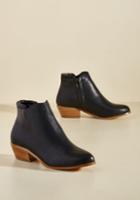 Modcloth Well-versatiled Vegan Bootie In Black