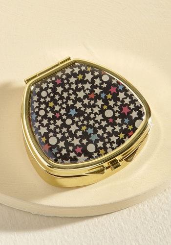  Kiss And Belle Lip Gloss In Starscape