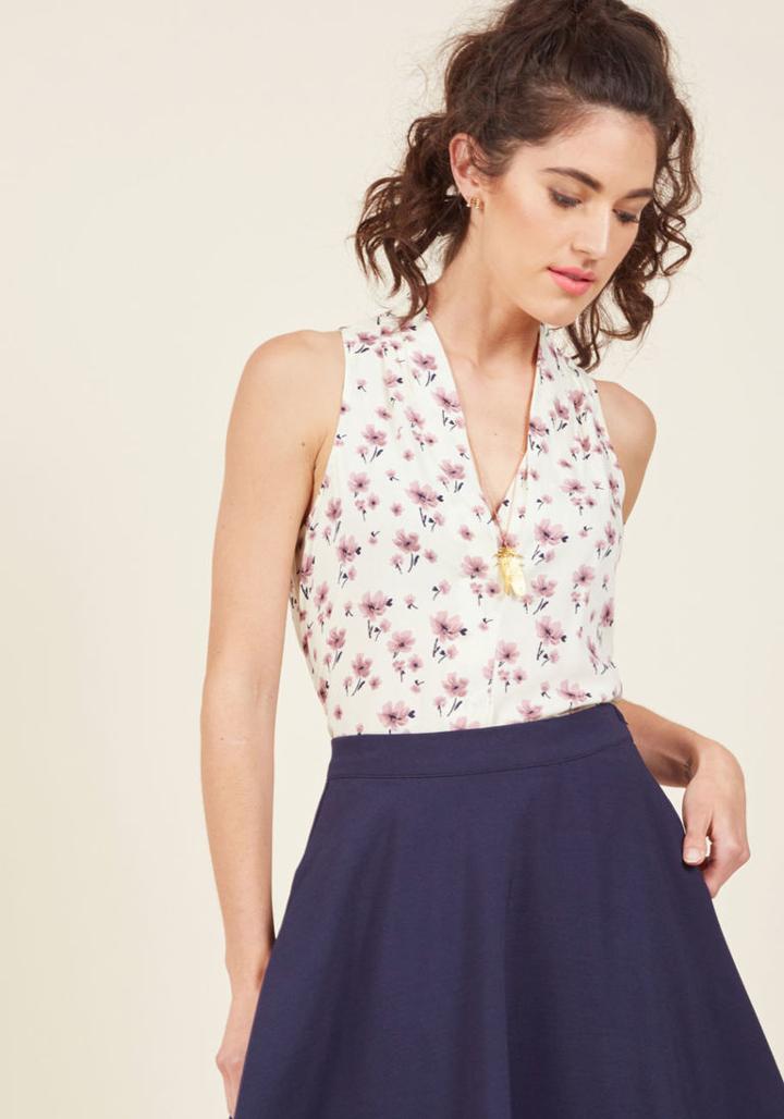  Distinctly Decadent Sleeveless Top In Ivory Floral In 2x