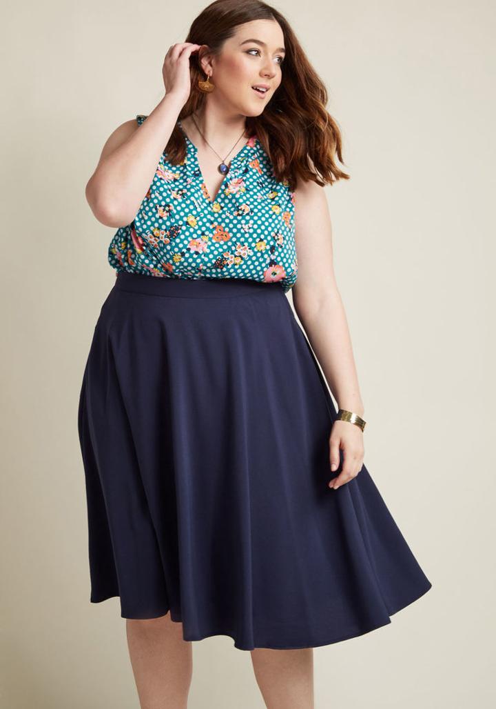 Modcloth Kick Of Creativity Sleeveless Top In Print Mix In 1x