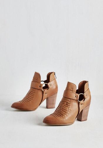 Seychelles Impossible Bootie