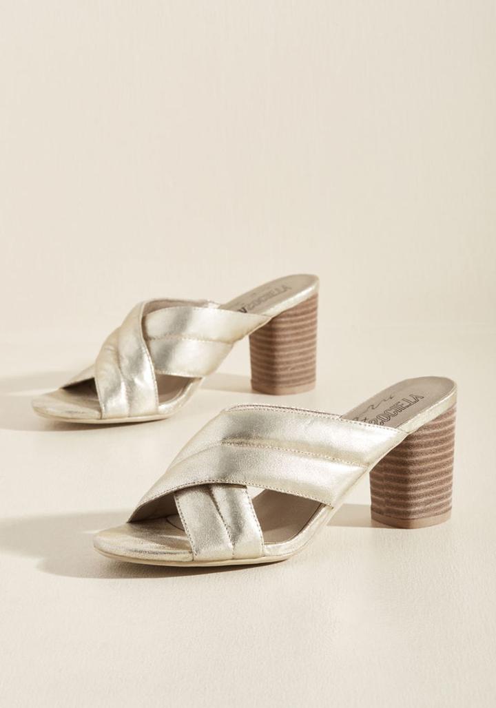 Matisse Now You Glisten Here Heel
