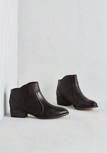 Seychelles Reunited Bootie In Black
