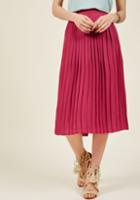 Modcloth Expect The Best Pleated Midi Skirt In Magenta In Xl