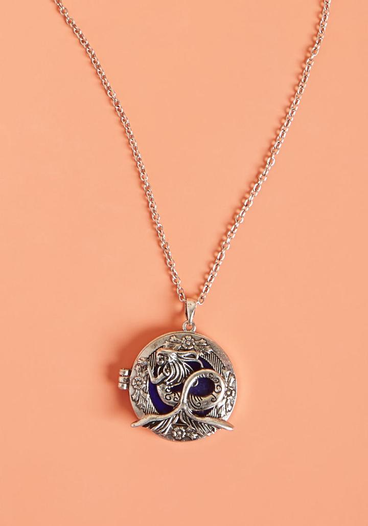 Modcloth Deeply Treasured Locket