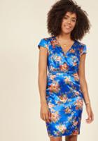 Modcloth Belted Work Sheath Dress In Blue Floral In Xl