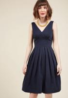 Modcloth Emily And Fin Culminate In Charm Midi Dress In Navy In Xxs