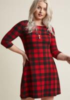 Modcloth Cozy Plaid Sweater Dress In Xxs