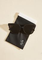 Quay Paradiso Sunglasses In Black