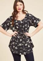  Medium Format Memory Floral Tunic In Monochrome In Xs