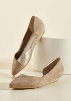 Seychelles Advantage Suede Wedge In Taupe