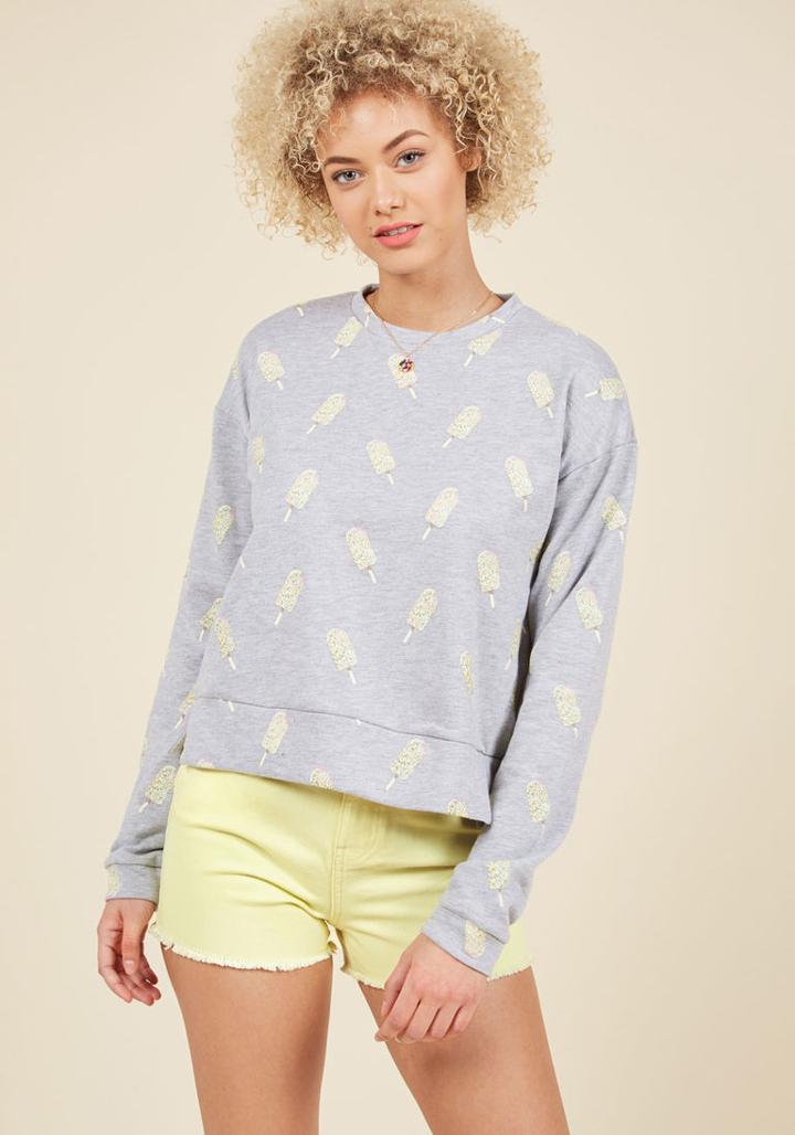  Snack Dab In The Middle Sweatshirt In Xs