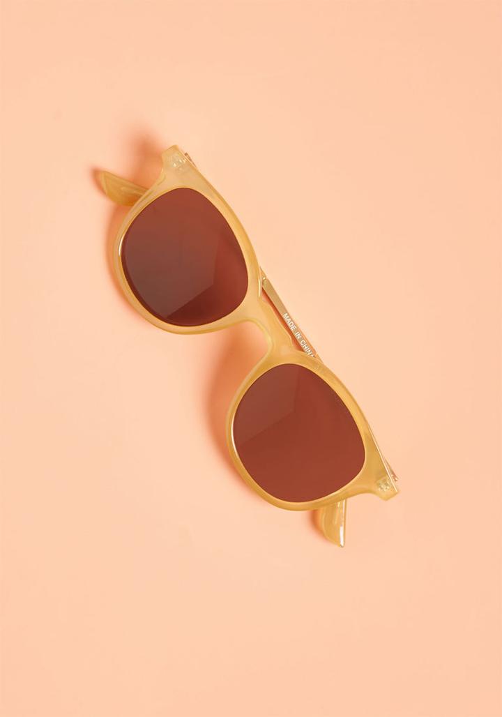 53769yellow Seeking Respite From The Rays? Call Upon These Mustard Yellow Sunglasses! Supported By Golden Arms And Finished With Green-tinted Lenses, These Sassy Sunnies Provide Panache-filled Protection For Your Precious Peepers Whenever You Please.