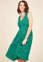 Modcloth Look On The Bridesmaid Side Lace Dress In Emerald