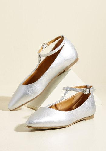  From Trip To Toe Vegan Flat In Silver In 10
