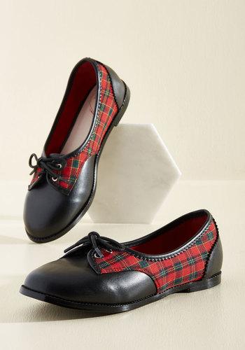  Hurry Up And Gait Oxford Flat In 36