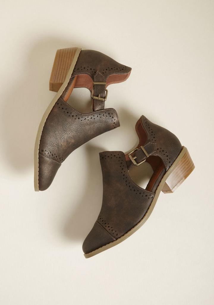 Modcloth Unexpected Edge Cutout Bootie In 8