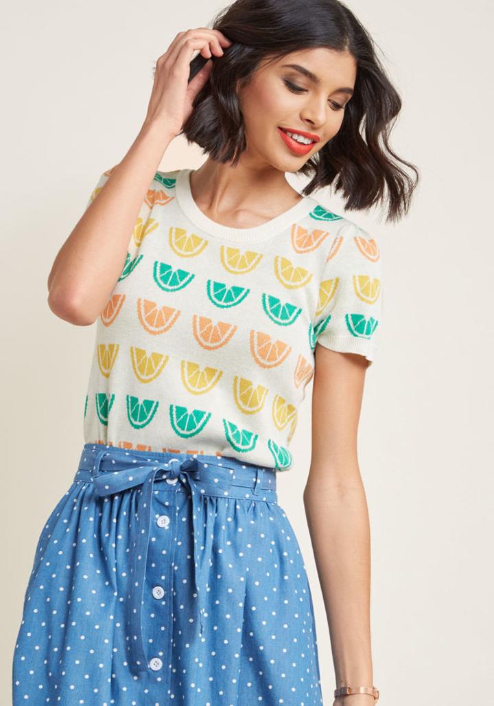 Modcloth Short-sleeved Sweater In Citrus In 4x