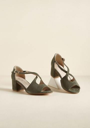 Modcloth Crisscross My Heart Block Heel In Olive In 36