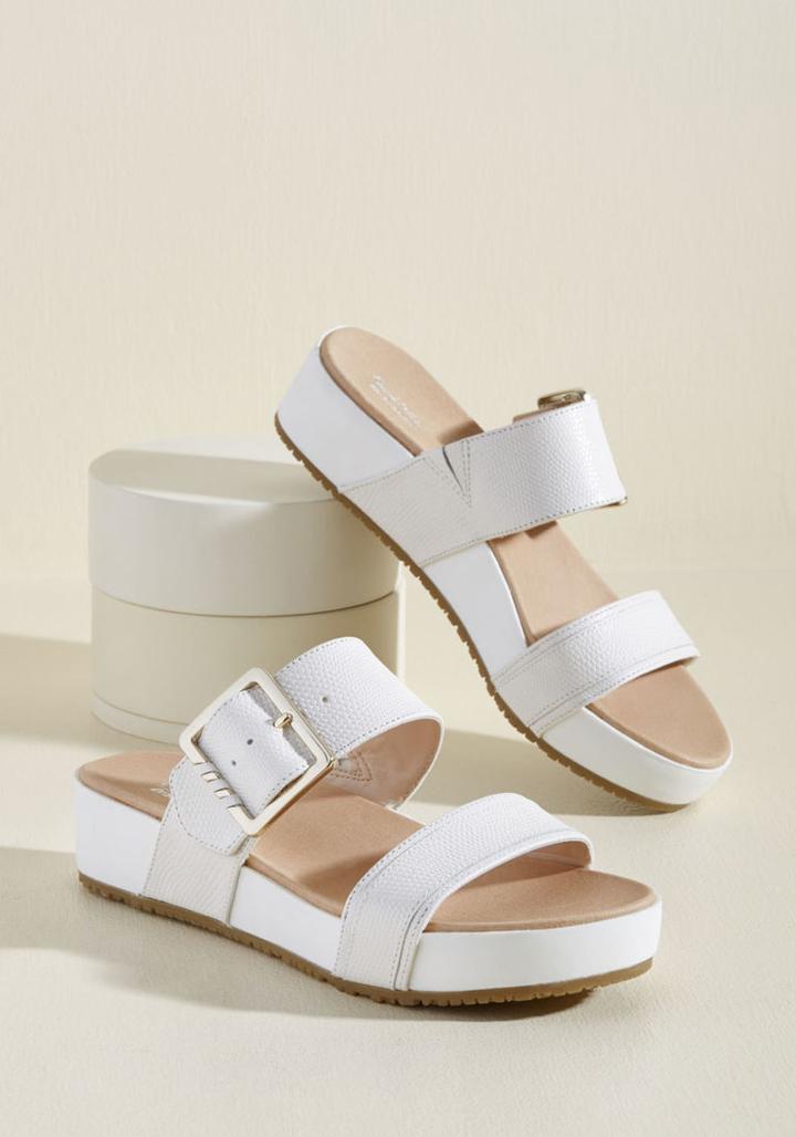 Drscholls On My Buckle List Sandal In Ivory