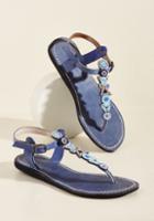 Modcloth Front Porch Festive Leather Sandal In 40