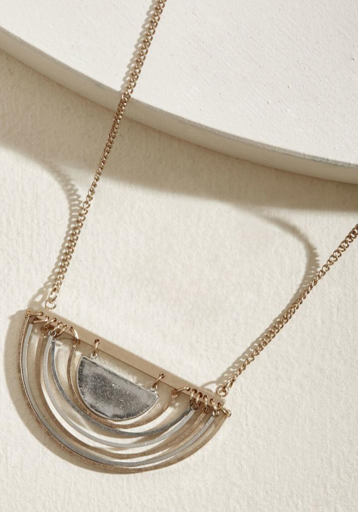 In4588wgwr This Gold-and-silver Necklace Will Earn Your Ensemble The Admiration It Deserves! Touting A Tiered Design Displaying Hemispheric Accents As Its Pendants, This Modern Accessory Is A Good Move.