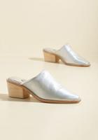  Mule Be Back Leather Heel In Silver In 10