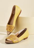  Wishing For Stitching Leather Flat In Sunshine In 9