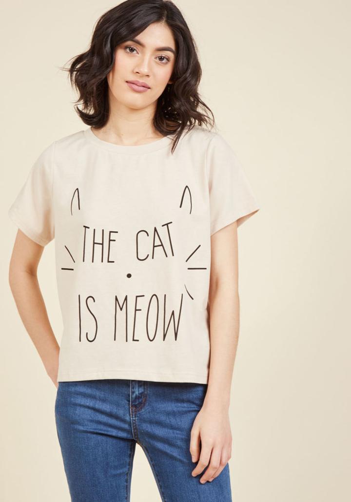 Modcloth Pounce Into Action T-shirt In Xs