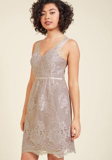  Essence Of Efflorescence Lace Dress In 10