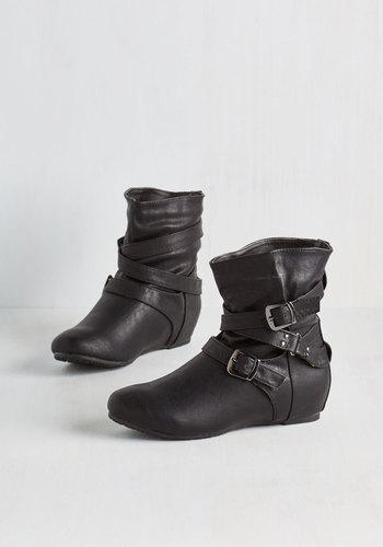Legendfootwearinc Bring The Flair Bootie In Black