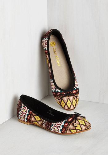 Intouchfootwear By Word Of South Flat In Warm