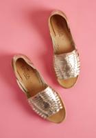 Modcloth No Truer Words Have Been Woven Flat In Rose Gold In 6