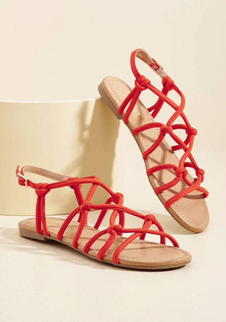 Modcloth All For Knot Sandal In Crimson