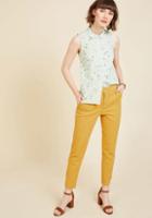 Modcloth Delighted Foresight Pants In Curry