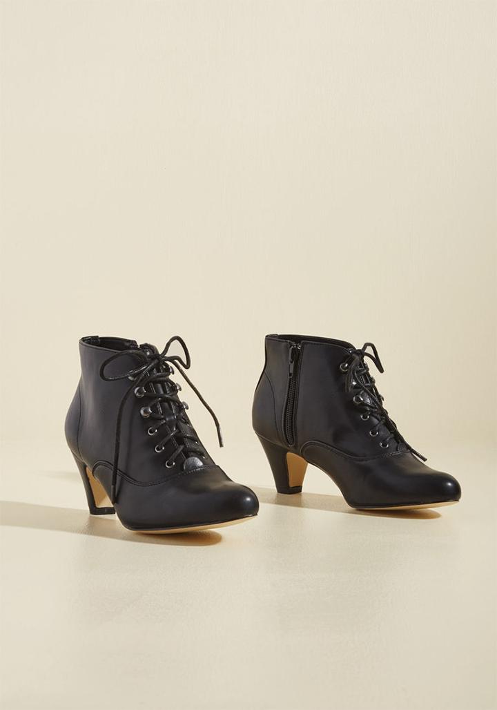 Chelseacrew Chelsea Crew Familiar Thrill Bootie In Licorice In 40