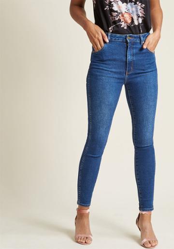 Rollas Street Level Sass Skinny Jeans In 31