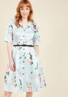 Modcloth Respectfully Retro Midi Dress In Mint Blossom