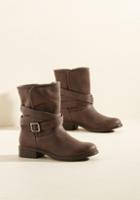Modcloth Park Of It All Fur-lined Boot In 9