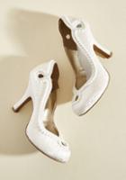 Rubyshoo Ruby Shoo Skip To My Luminous Heel In Ivory In 40