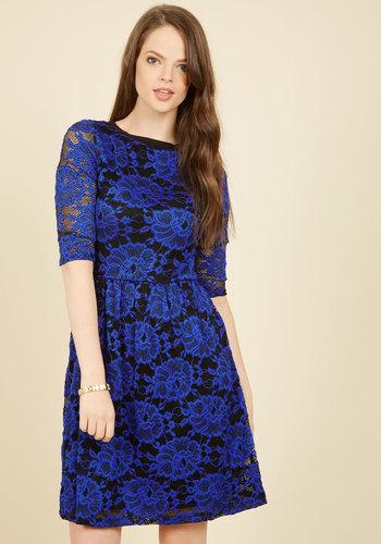 Twilight The Way Lace Dress In S