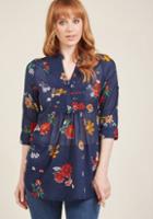 Modcloth Back Road Ramble Top In Navy Floral