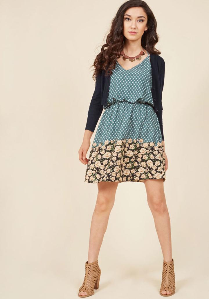 Modcloth The Dream Of The Crop Cardigan In Navy In 1x