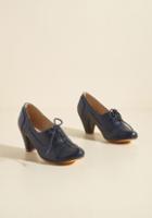 Modcloth Off And Cunning Oxford Heel In 39